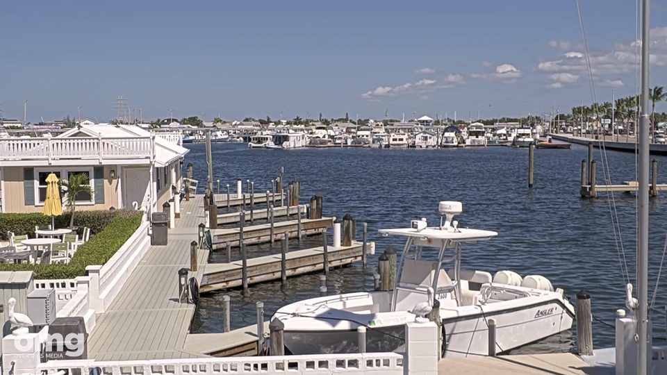 Harborside Motel & Marina Live Cam preview